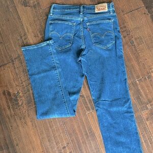 Levi's 724 Classic Blue Straight Leg Jeans Timeless Denim